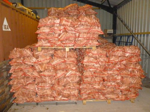 Lower Kilcott Farm - Kiln dried firewwod and related services