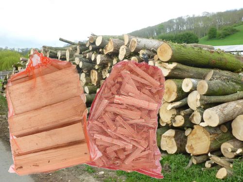 Lower Kilcott Farm - Kiln dried firewwod and related services